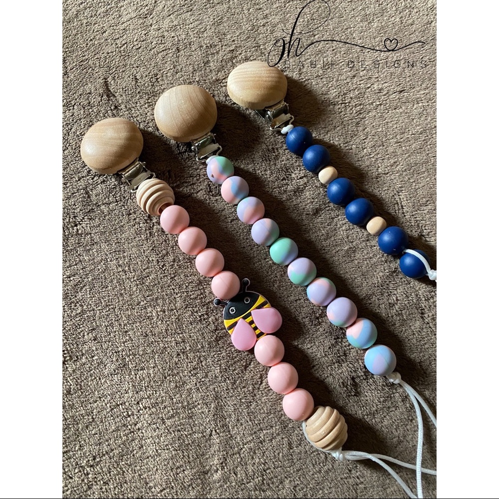 Oh Babii Designs Pacifier Clips